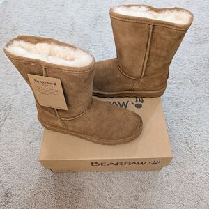 BearPaw Women’s Chestnut Brown Suede Winter Boots